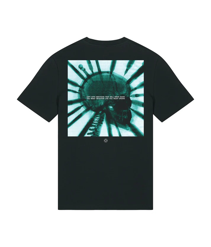 【H.E.R.O.】Tracklist, Black T-shirt